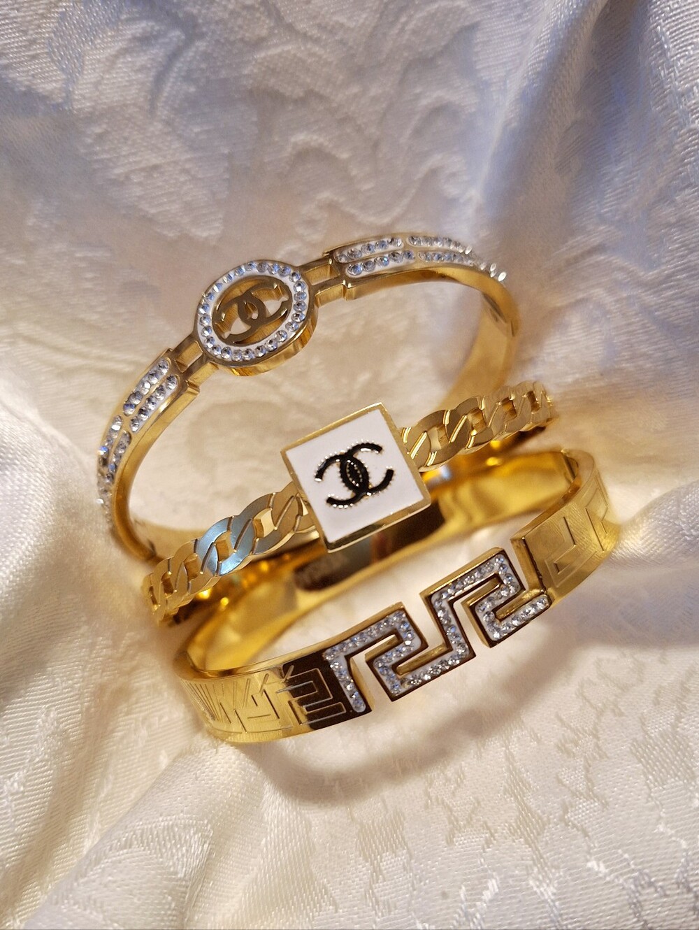 LOGO BANGLE SET OF THREE (3) - NEW